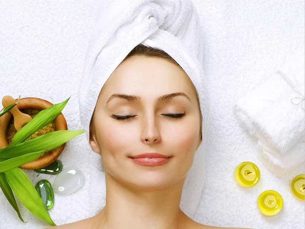 Combo trọn bộ mỹ phẩm chăm sóc da mặt bất cứ ai cũng phải có